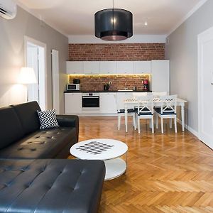 Florianska Deluxe Apartments With Air Condition