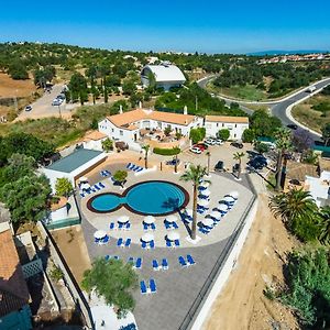 Oleandro Country Club