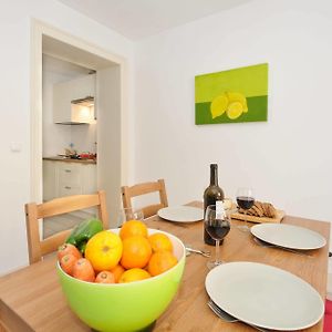 Appartement Économique à 1 Chambre à Coucher