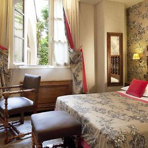 Chambre Standarde Lit King-Size