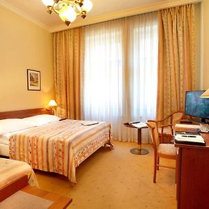 Chambre Triple