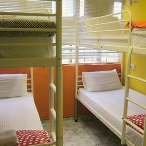Dormitory Room Mixed