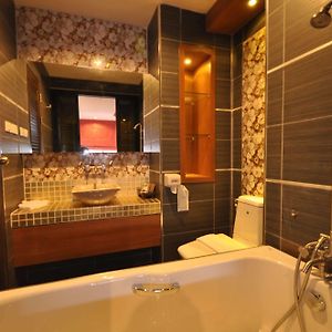Chambre Double de Luxe aux Étages Inférieurs