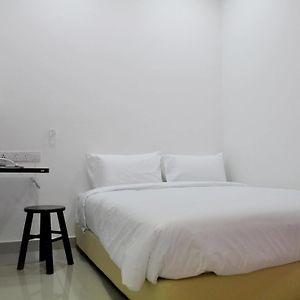 Chambre Standarde Lit Queen-Size