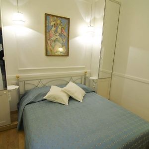 Chambre Standarde Lit King-Size
