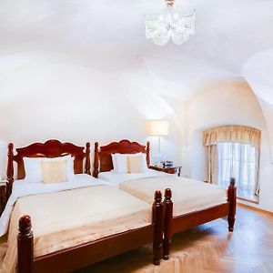 Chambre Standarde Lit King-Size