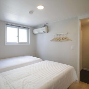 Chambre Standarde Lit Queen-Size