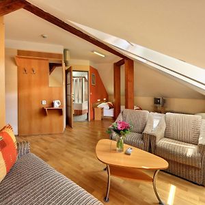 Chambre Classique Quadruple