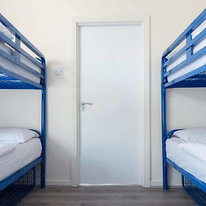 Dormitory Room Mixed