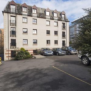 Fountain Court Apartments – Grove