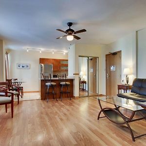 Suite à 1 Chambre à Coucher