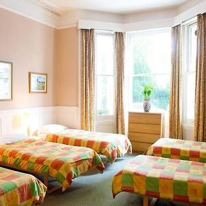 Chambre Juste Pour Hommes Dortoir