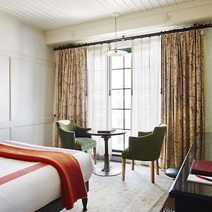 Chambre Lit Queen-Size