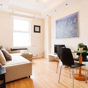Appartement à 1 Chambre à Coucher au Deuxième Étage