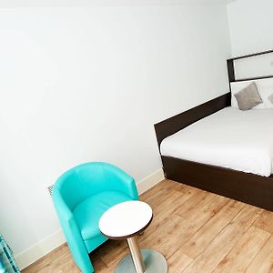 Appartement à 3 Chambres à Coucher