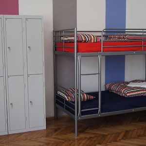 Dormitory Room Mixed