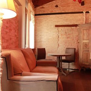 Rosso Charm B&B