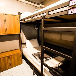 Dormitory Room Mixed