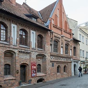 Cozy Apartment In Gothic Style House In The Heart Of The Old Town