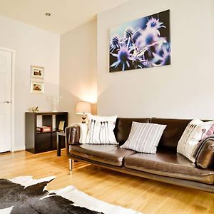 Joivy Bright Royal Mile Apartment