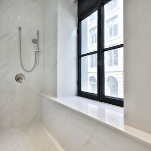 Appartement à 3 Chambres à Coucher