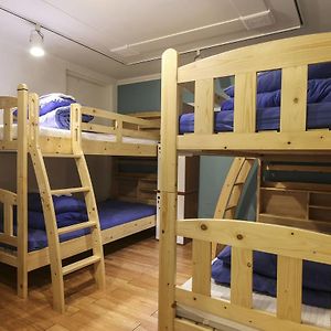 Dormitory Room Mixed