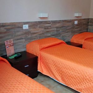 Chambre Juste Pour Hommes Dortoir