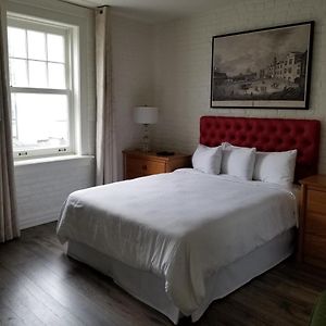 Chambre Confort Lit Queen-Size