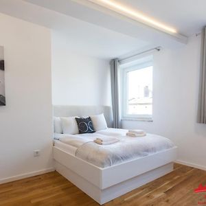 Apartment Nearto Old Town Sebastiana Street