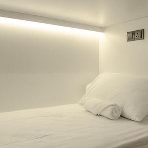 Dormitory Room Mixed