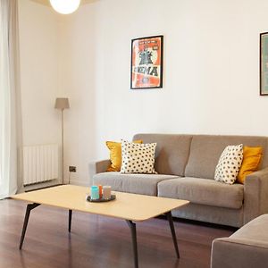 Appartement à 4 Chambres à Coucher