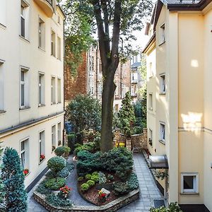 Appartement de Luxe à 1 Chambre à Coucher