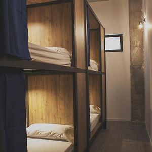 Dormitory Room Mixed