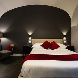 Chambre Standarde Lit Queen-Size