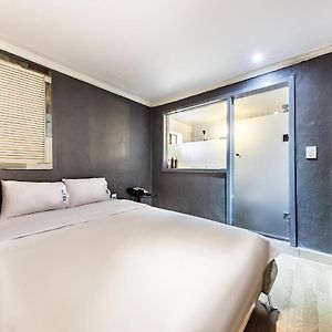 Chambre Lit Queen-Size