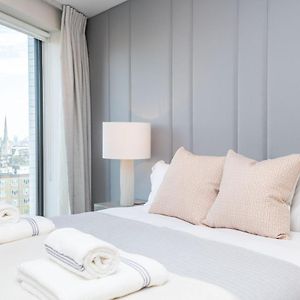 Appartement à 3 Chambres à Coucher