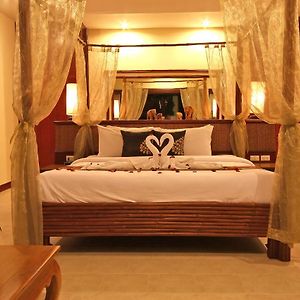 Napalai Pool Villa Resort