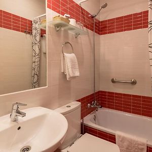 Private Bathroom Twin Room