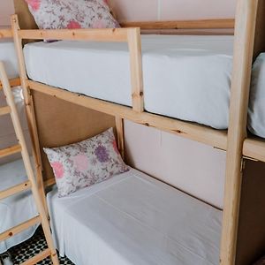 Chambre Juste Pour Femmes Dortoir