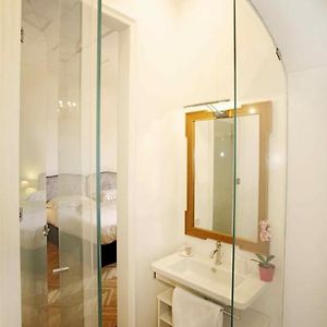 Chambre Classique Lit Queen-Size