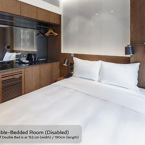 Chambre Accessible aux Personnes à Mobilité Réduite Supérieure Double