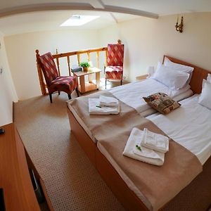 Chambre Lit Queen-Size