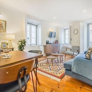 Appartement à 2 Chambres à Coucher