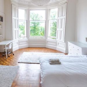 Appartement à 3 Chambres à Coucher