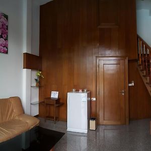 Villa à 2 Chambres à Coucher
