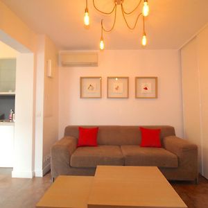 Appartement à 2 Chambres à Coucher