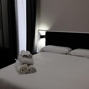 Chambre Budgétée Lit King-Size