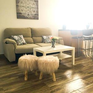 Appartement à 3 Chambres à Coucher