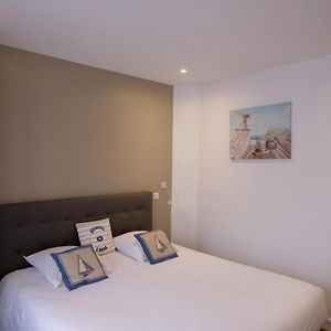 Chambre Adjacente