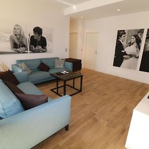 Appartement à 3 Chambres à Coucher